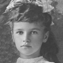 ina-chatfield-age-5-1919